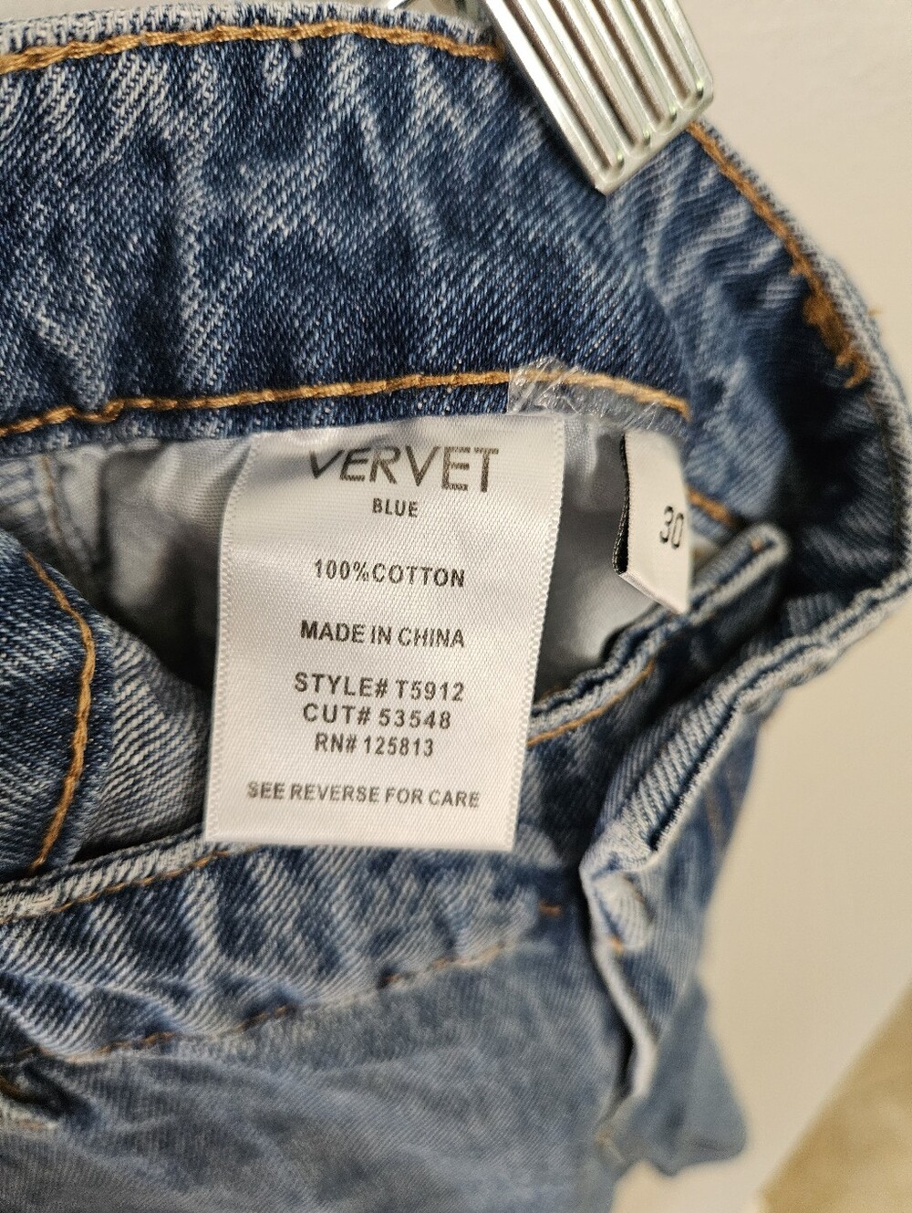 Vervet Blue | Cropped Straight-Leg Jeans - Picture 7 of 7